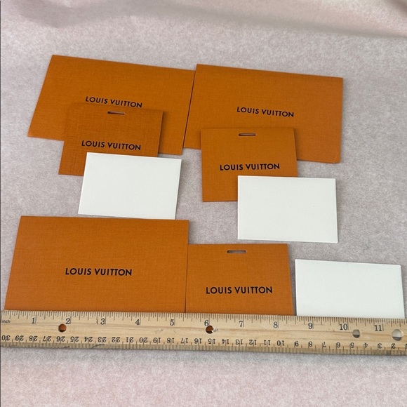Louis Vuitton Note Cards and Receipt Holders Set - Picture 3 of 6